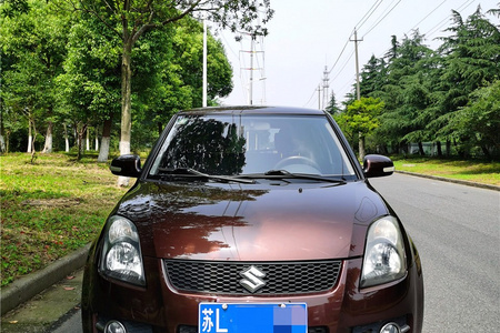 镇江二手铃木雨燕 2011款 1.5L 自动时尚版