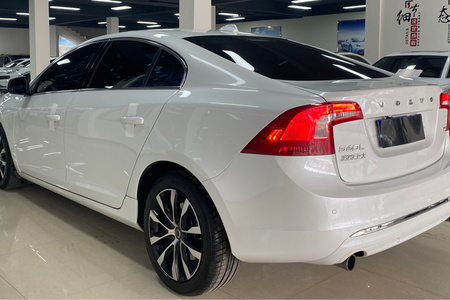 保定二手沃尔沃S60 2019款 S60L 改款 T5 智进进阶版