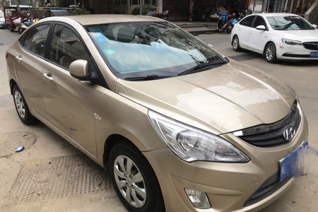 南平二手现代瑞纳 2010款 三厢 1.4L GL MT