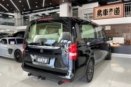 北京二手奔驰V级 2017款 奔驰V级(进口)2.0L 中东版