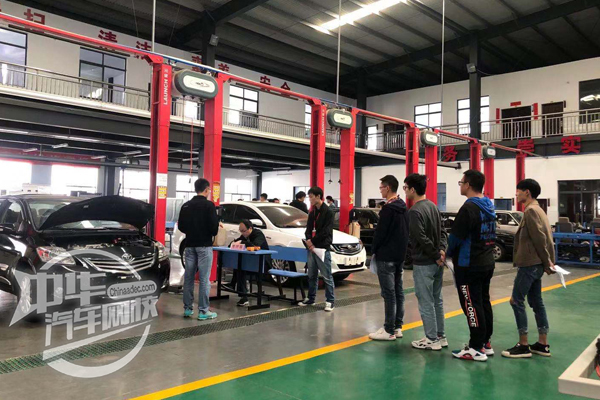 2019年湖南最新汽修工职业资格考试分析