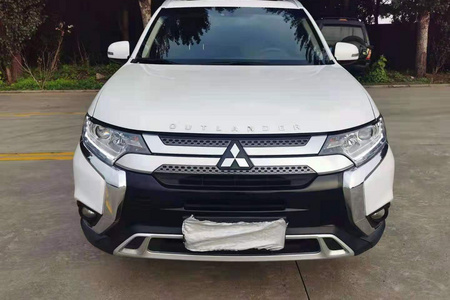 唐山二手三菱欧蓝德 2020款 2.0L CVT 两驱 畅享版 5座