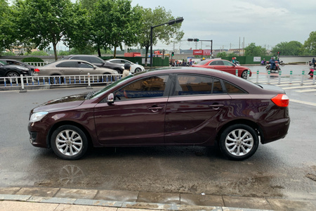 衢州二手海马M6 2016款 1.6L MT 运动智能型