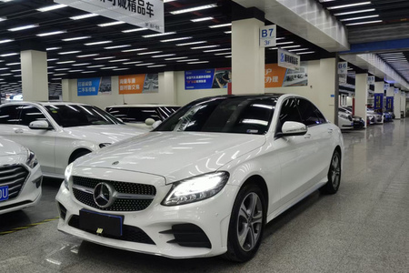 南京二手奔驰C级 2019款 C 260 L 运动轿车