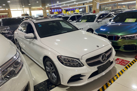 普洱二手奔驰C级 2019款 C 180 L 动感版 运动轿车