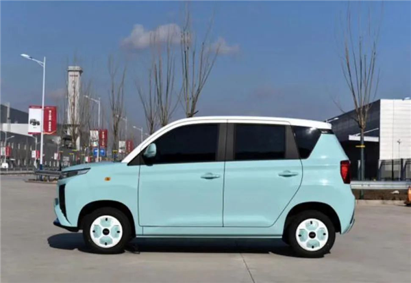 2022年6月份全国新能源乘汽车使用市场上牌数据剖析:新能源销售量再革新高